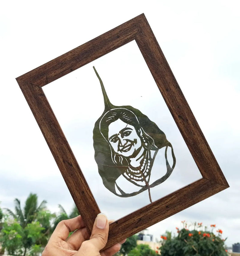 Leaf Carving