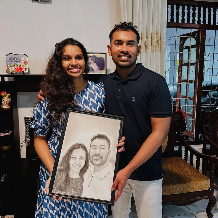 Pencil sketch frame